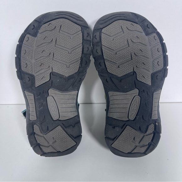 Keen Unisex Kids 11 Newport H2 Closed Toe Sandals Multicolor Trail Shoes - Picture 12 of 13